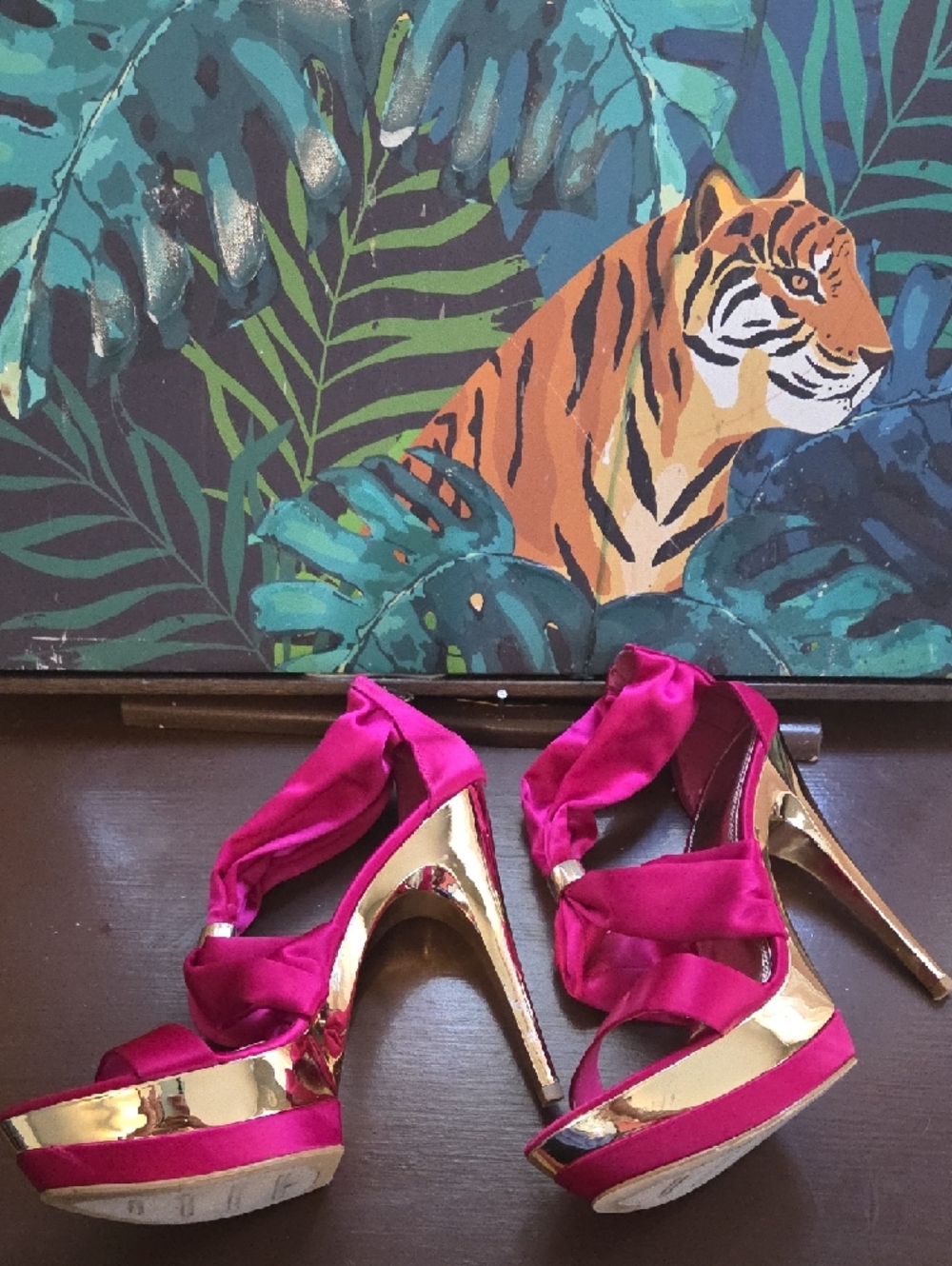Bakers Hot Pink Satin Platform High Heels - Picture 7 of 8